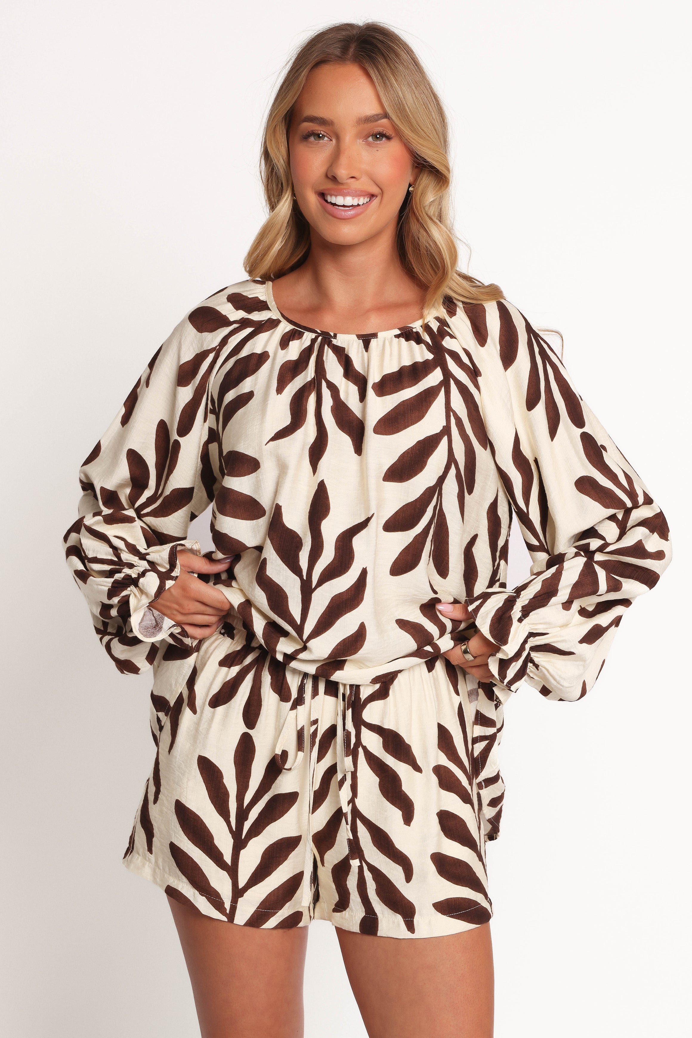July Shorts - Brown Palm